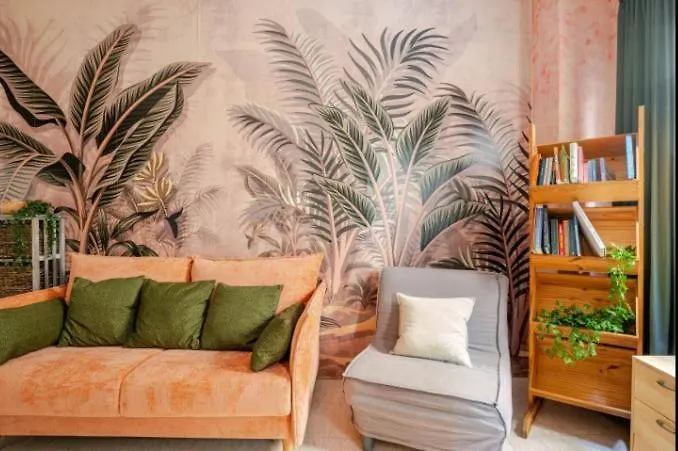 Serva La Bari Studio Sevilla Apartamento