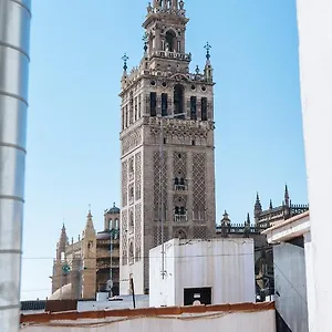 Apartamento ático Lujo Junto A La Catedral. Giralda, Sevilla